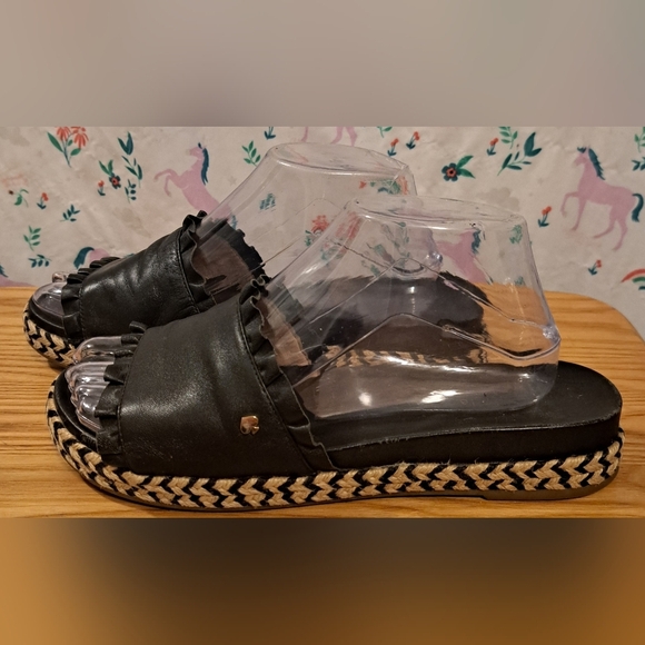 EUC Kate Spade Zahara Black Leather & Jute Ruffle Boho Slide Sandal Shoe SZ 8.5M - Picture 1 of 9